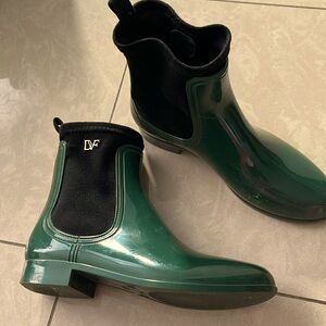 DVF women ankle rain boots size 7